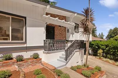 22 Chevy Chase Court, Larkspur, CA 94939 - Photo 2