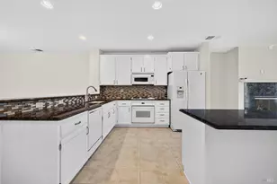 766 McClelland Dr, Windsor, CA 95492 - Photo 10