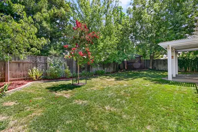 1025 Cinnabar Way, Vacaville, CA 95687 - Photo 38