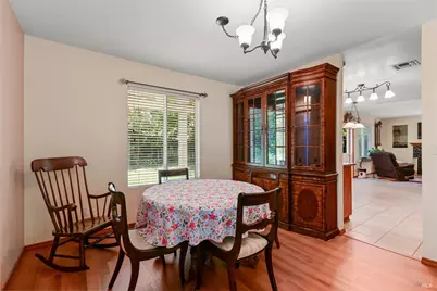 1025 Cinnabar Way, Vacaville, CA 95687 - Photo 12