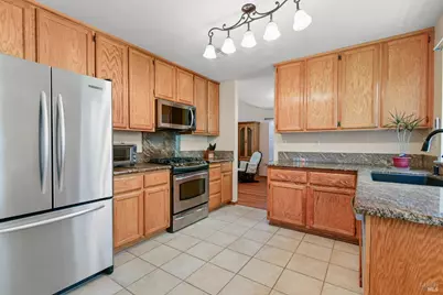 1025 Cinnabar Way, Vacaville, CA 95687 - Photo 16