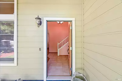 1025 Cinnabar Way, Vacaville, CA 95687 - Photo 6