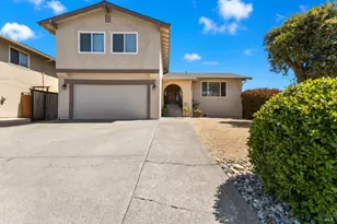 725 Park Ln, Petaluma, CA 94954 - Photo 2