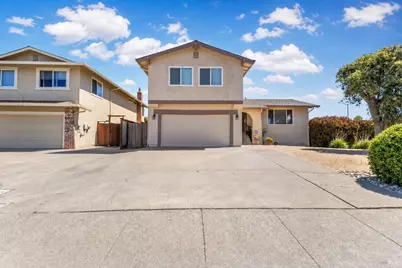 725 Park Lane, Petaluma, CA 94954 - Photo 1
