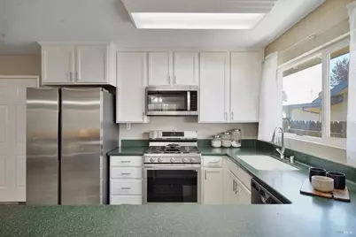 500 Cypress Street, Dixon, CA 95620 - Photo 6