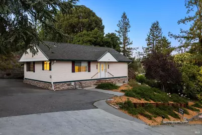 739 N Webster Street, Petaluma, CA 94952 - Photo 4