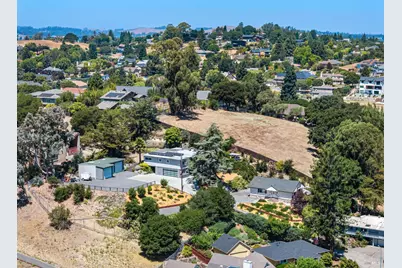 739 N Webster Street, Petaluma, CA 94952 - Photo 38