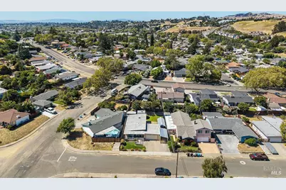 310 Bergwall Way, Vallejo, CA 94591 - Photo 32