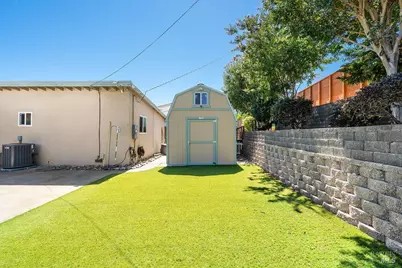 310 Bergwall Way, Vallejo, CA 94591 - Photo 24