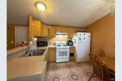 2101 S State Street #29, Ukiah, CA 95482 - Photo 2