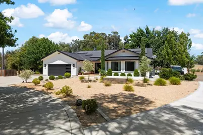 4275 Peaceful Glen Road, Vacaville, CA 95688 - Photo 2