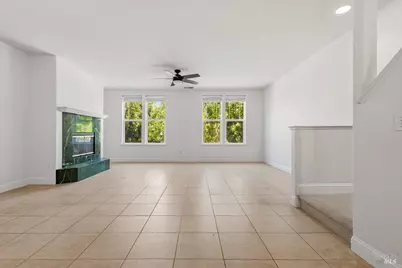 676 McClelland Drive, Windsor, CA 95492 - Photo 2
