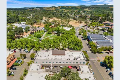 676 McClelland Drive, Windsor, CA 95492 - Photo 46