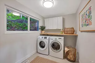 223 Scenic Rd, Fairfax, CA 94930 - Photo 26