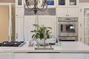 18880 Bella Vina, Saratoga, CA 95070 - Photo 26