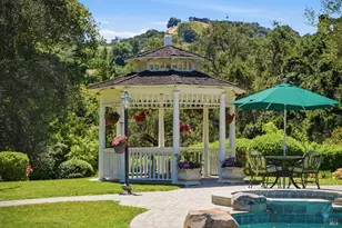 18880 Bella Vina, Saratoga, CA 95070 - Photo 86