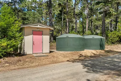 24680 Ten Mile Road, Point Arena, CA 95468 - Photo 16
