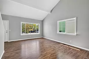 5017 Oak Park Way, Santa Rosa, CA 95409 - Photo 8