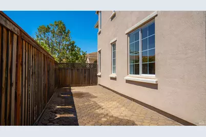 1516 Landmark Drive, Vallejo, CA 94591 - Photo 38
