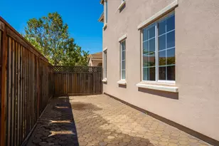 1516 Landmark Dr, Vallejo, CA 94591 - Photo 38