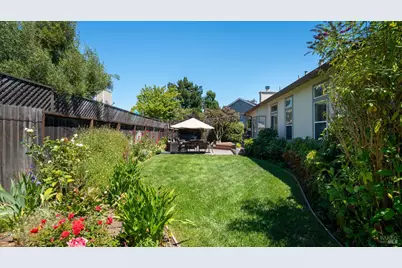 2351 Desert Palm Court, Santa Rosa, CA 95403 - Photo 14