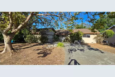 149 Kit Carson Way, Vallejo, CA 94589 - Photo 2