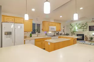 376 Glacier Way, San Rafael, CA 94903 - Photo 12