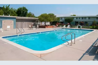 1056 Los Gamos Road #E, San Rafael, CA 94903 - Photo 38
