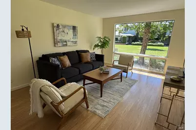 1056 Los Gamos Road #E, San Rafael, CA 94903 - Photo 2