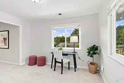 2044 Hawthorne Court, Santa Rosa, CA 95404 - Photo 16