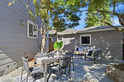 2044 Hawthorne Court, Santa Rosa, CA 95404 - Photo 40