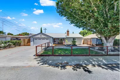 221 S 8th Street, Dixon, CA 95620 - Photo 6