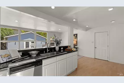 38 Bret Avenue, San Rafael, CA 94901 - Photo 16