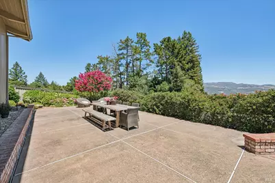 2425 Sobre Vista Road, Sonoma, CA 95476 - Photo 64
