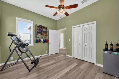 3928 Sierra Vista Drive, Vacaville, CA 95688 - Photo 60