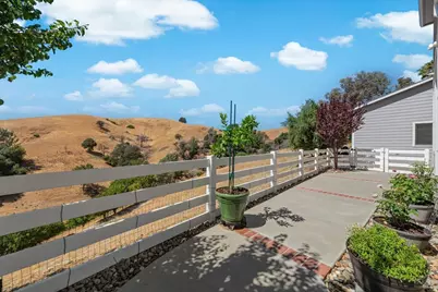 3928 Sierra Vista Drive, Vacaville, CA 95688 - Photo 76