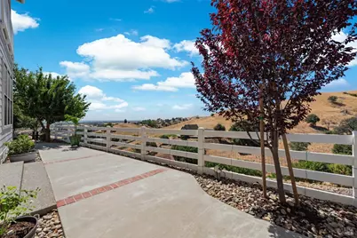 3928 Sierra Vista Drive, Vacaville, CA 95688 - Photo 78