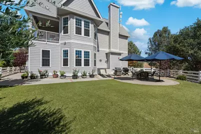 3928 Sierra Vista Drive, Vacaville, CA 95688 - Photo 68