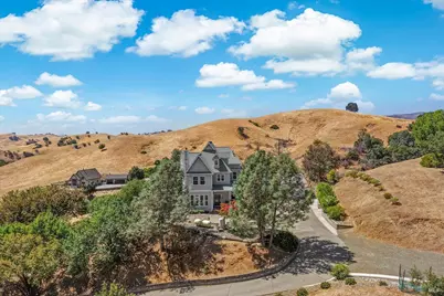 3928 Sierra Vista Drive, Vacaville, CA 95688 - Photo 86