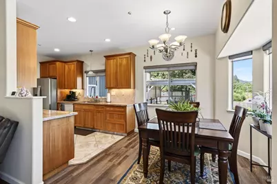586 Hillside Drive, Cloverdale, CA 95425 - Photo 12