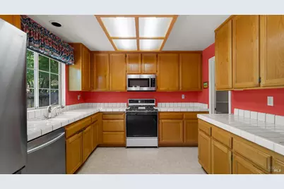 950 Wright Street, Santa Rosa, CA 95404 - Photo 14