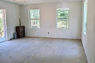 1480 Kenyon Dr, Redding, CA 96001 - Photo 10