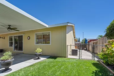 902 Whitney Avenue, Suisun City, CA 94585 - Photo 20