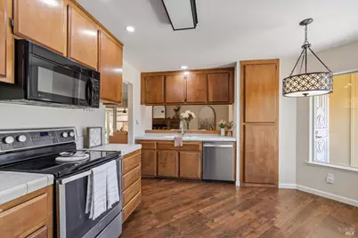 902 Whitney Avenue, Suisun City, CA 94585 - Photo 12