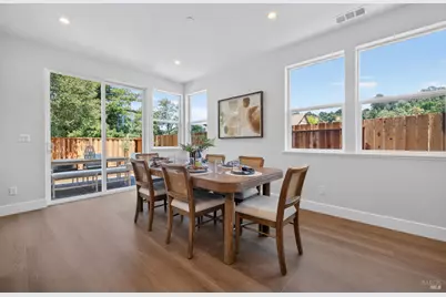2442 Linwood Avenue, Santa Rosa, CA 95404 - Photo 8