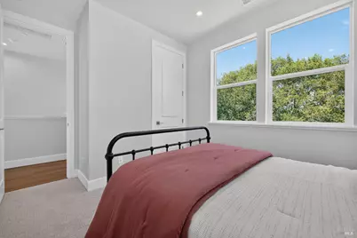 2442 Linwood Avenue, Santa Rosa, CA 95404 - Photo 38