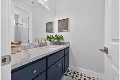 2442 Linwood Avenue, Santa Rosa, CA 95404 - Photo 44