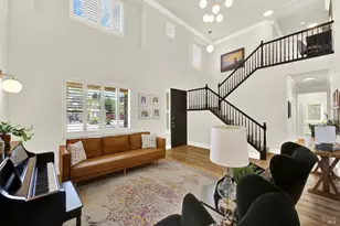 818 Westgate Dr, Vacaville, CA 95687 - Photo 2