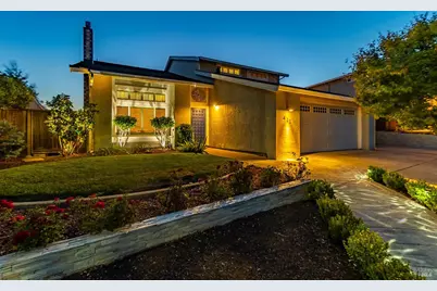 411 York Drive, Benicia, CA 94510 - Photo 2