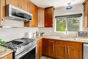 411 York Dr, Benicia, CA 94510 - Photo 12